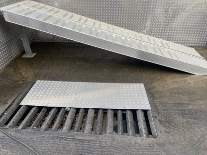 4m Long Loading Ramp (width selectable)